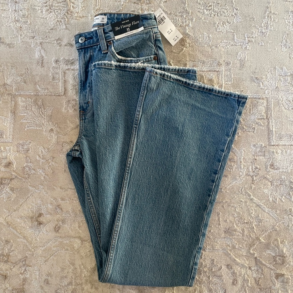Abercrombie Curve Love High Rise Vintage Flare Jean